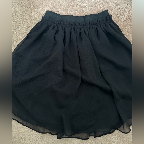 Talula (Aritzia) Ballerina Skirt - Picture 2 of 3